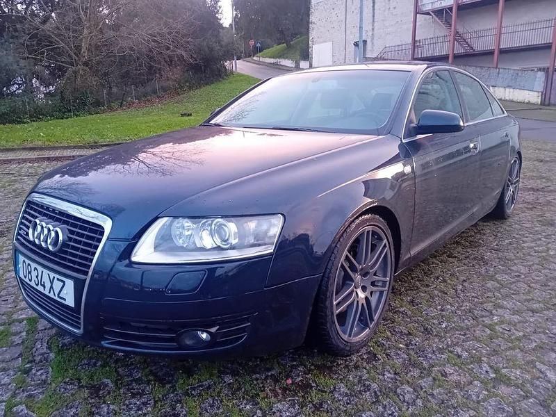 Usado Audi A6 S-Line 225 HP (165 kW) 2004 Sedan