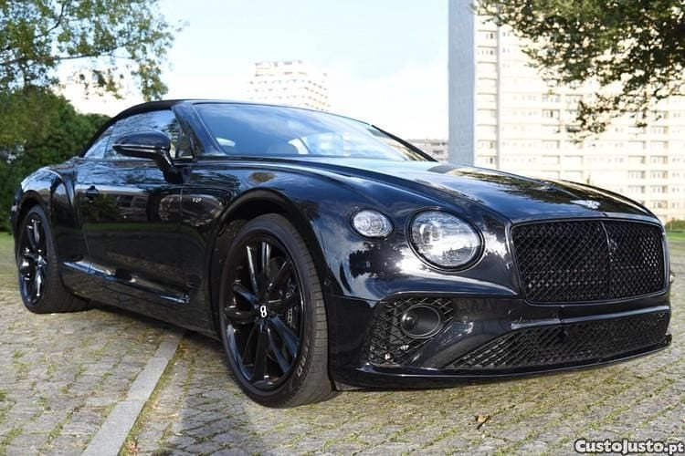 Preto Usado 2022 Bentley Continental Coupé | € 269.990 - Imagem 1/1