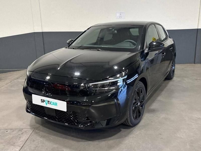 Usado Opel Corsa 100 HP (73 kW) 2025 Preto Citadino