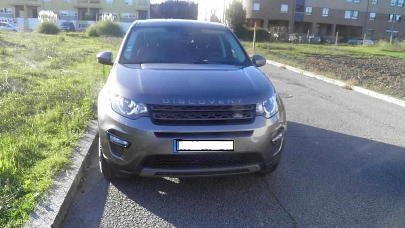 Cinzento Usado 2018 Land Rover Discovery Sport SUV | € 21.500 (Preço justo) - Imagem 1/4