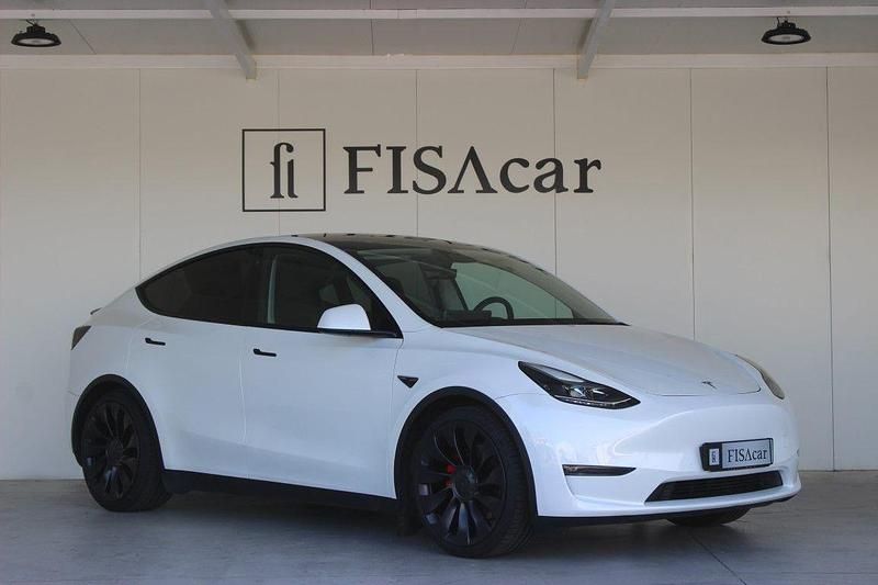 Branco Usado 2022 Tesla Model Y Performance SUV | € 37.900 (Bom preço) - Imagem 1/4