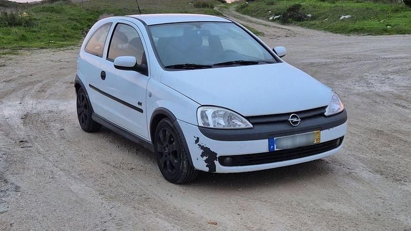 Usado Opel Corsa 85 HP (62 kW) 2001 Citadino