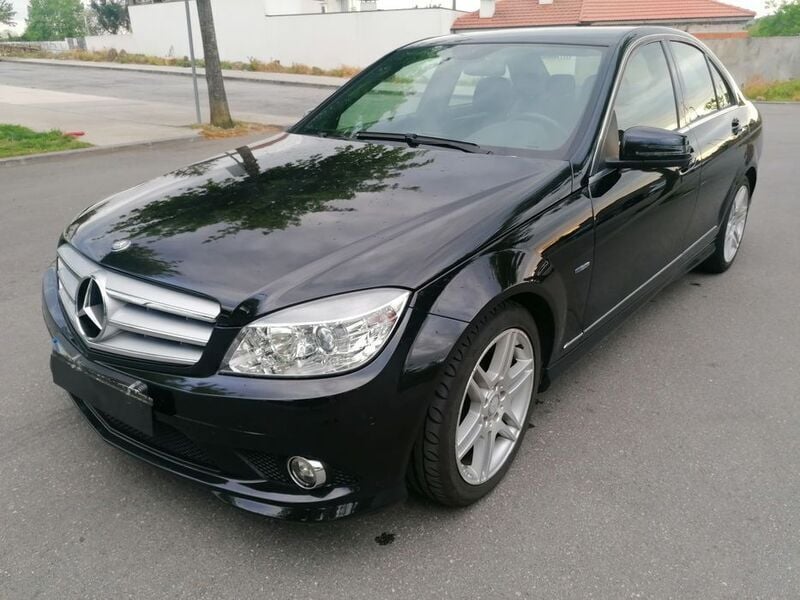 Usado 2009 Mercedes C250 AMG Sedan | € 13.250 (Bom preço) - Imagem 1/4
