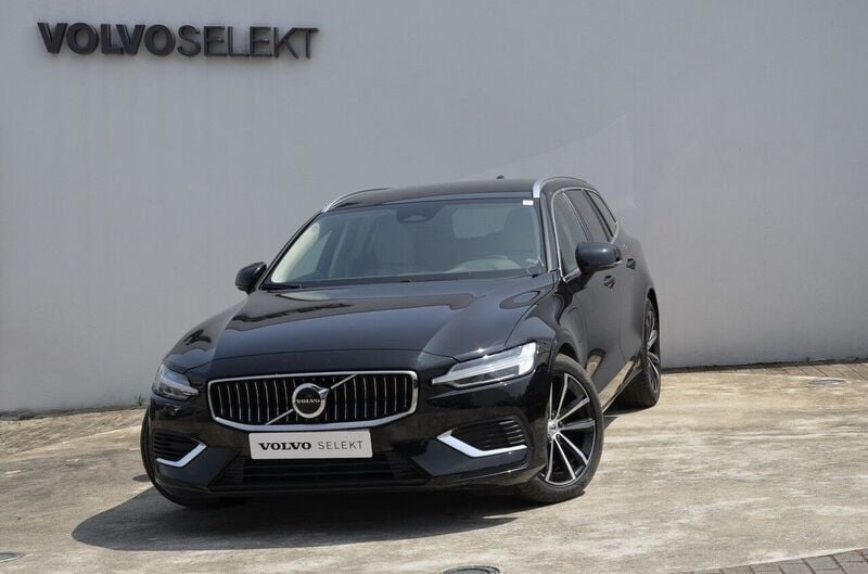 Preto Usado 2024 Volvo V60 Core Carrinha | € 44.800 (Preço justo) - Imagem 1/4