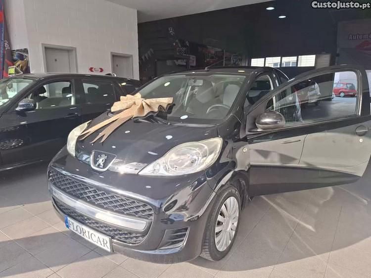 Preto Usado 2009 Peugeot 107 Citadino | € 4.500 (Preço justo) - Imagem 1/1