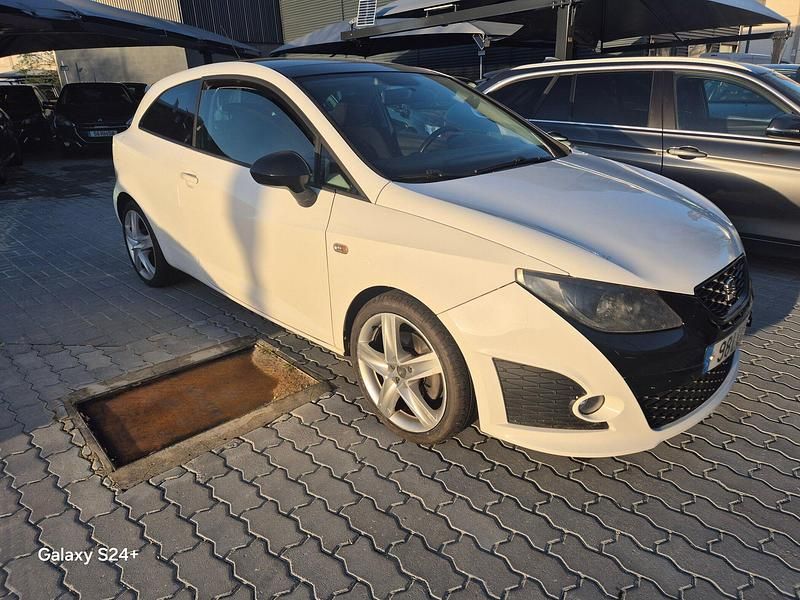 Usado Seat Ibiza FR 143 HP (105 kW) 2011 Branco Citadino