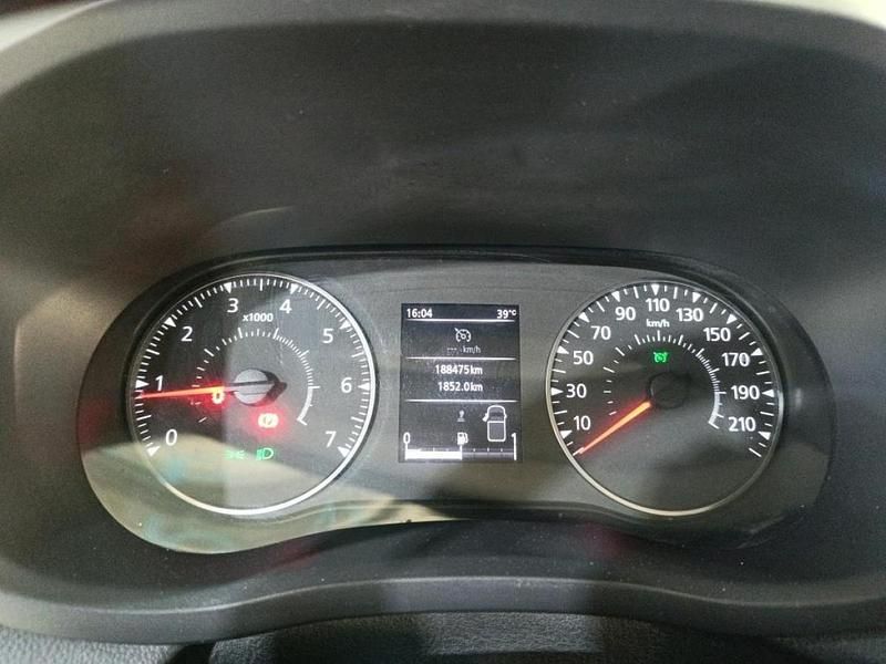 Usado Renault Master 135 HP (99 kW) 2020 Bege Monovolume