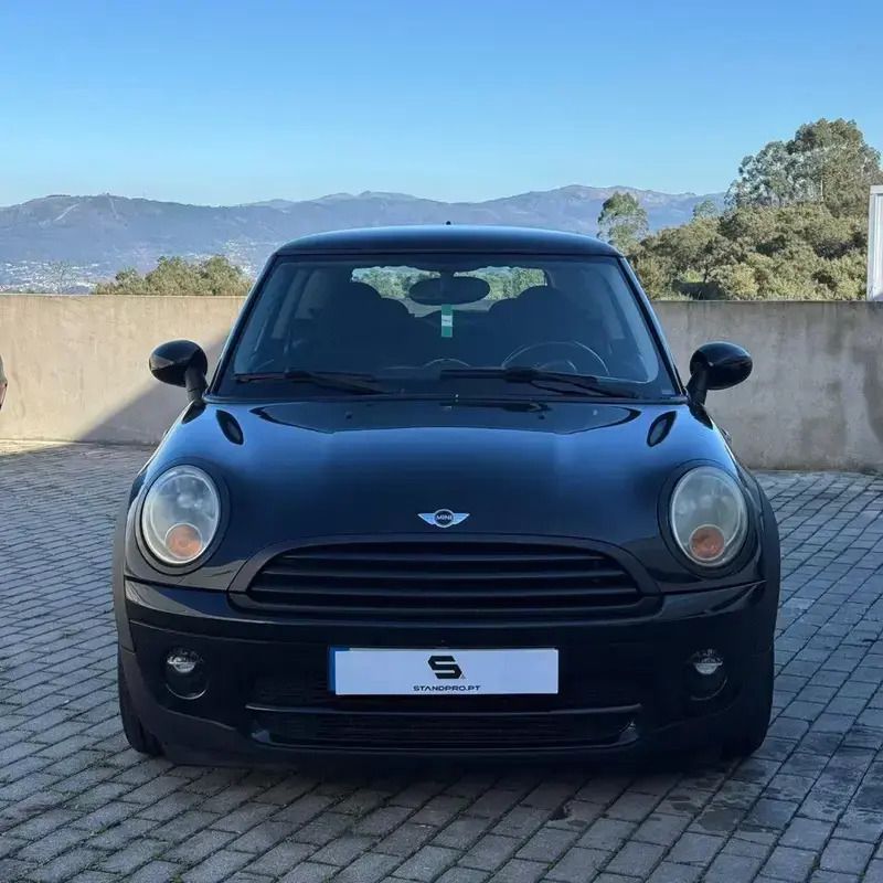 Preto Usado 2009 Mini Cooper D Citadino | € 8.000 (Preço justo) - Imagem 1/4