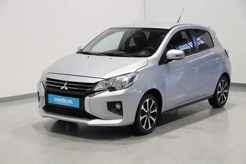 Cinzento Usado 2023 Mitsubishi Space Star Citadino | € 13.490 (Preço justo) - Imagem 1/4
