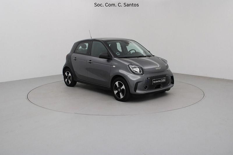 Usado Smart ForFour Electric Drive Passion 60 kW (82 HP) 2021 Cinza Sedan