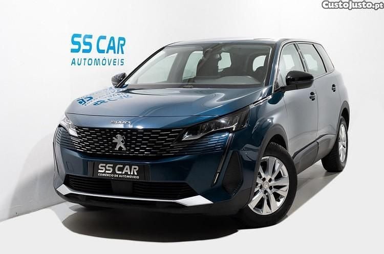 Azul Usado 2022 Peugeot 5008 Allure SUV | € 17.990 (Bom preço) - Imagem 1/1