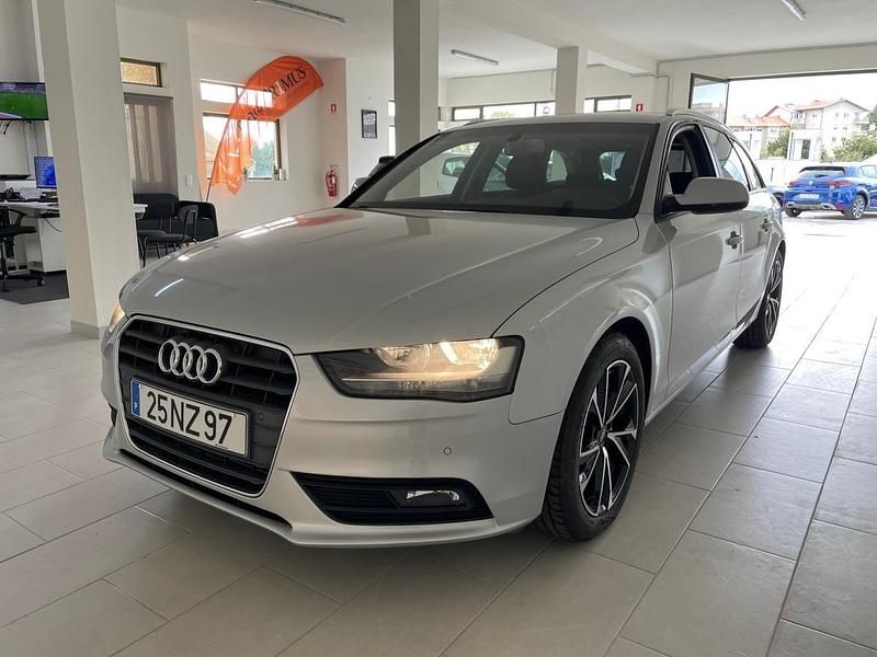 Cinzento Usado 2013 Audi A4 Carrinha | € 14.950 (Preço justo) - Imagem 1/4