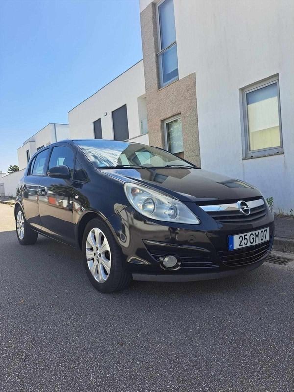 Preto Usado 2008 Opel Corsa Citadino | € 4.750 (Preço elevado) - Imagem 1/4