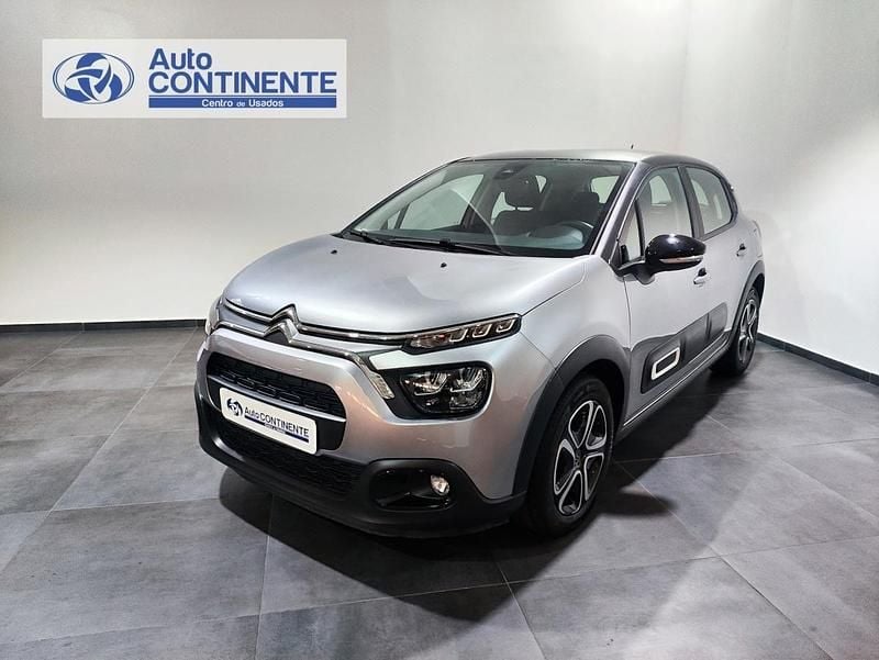 Cinza Usado 2024 Citroën C3 PureTech Citadino | € 15.790 (Preço justo) - Imagem 1/4