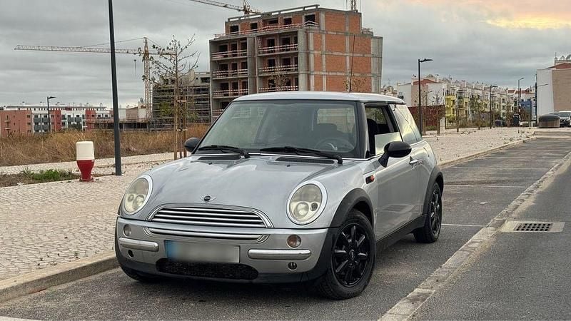 Usado 2005 Mini ONE Citadino | € 3.750 (Super Preço) - Imagem 1/4