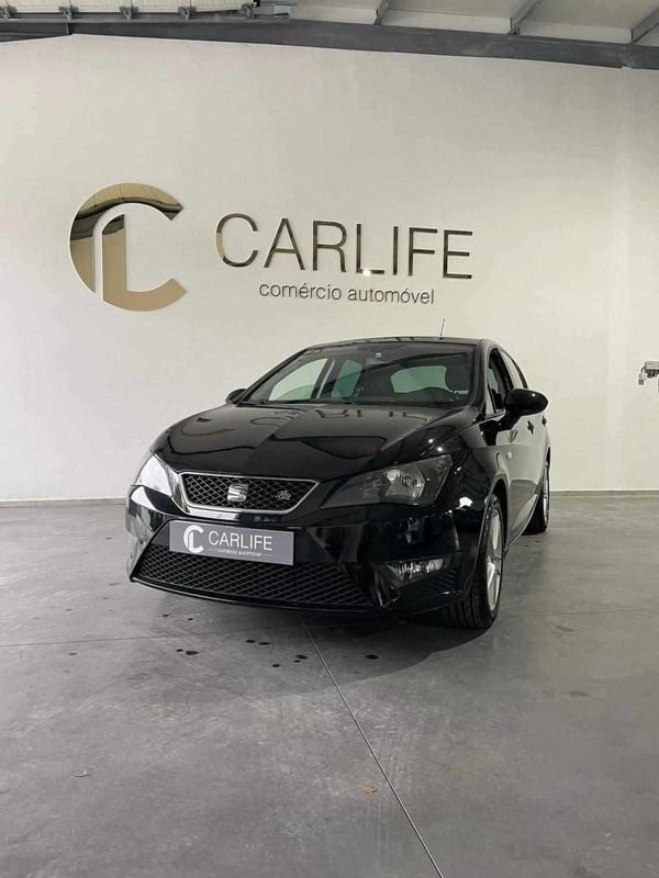 Preto Usado 2014 Seat Ibiza Citadino | € 8.890 (Preço justo) - Imagem 1/4