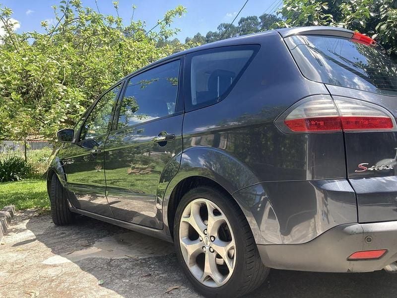 Usado Ford S-MAX S 125 HP (91 kW) 2008 Monovolume