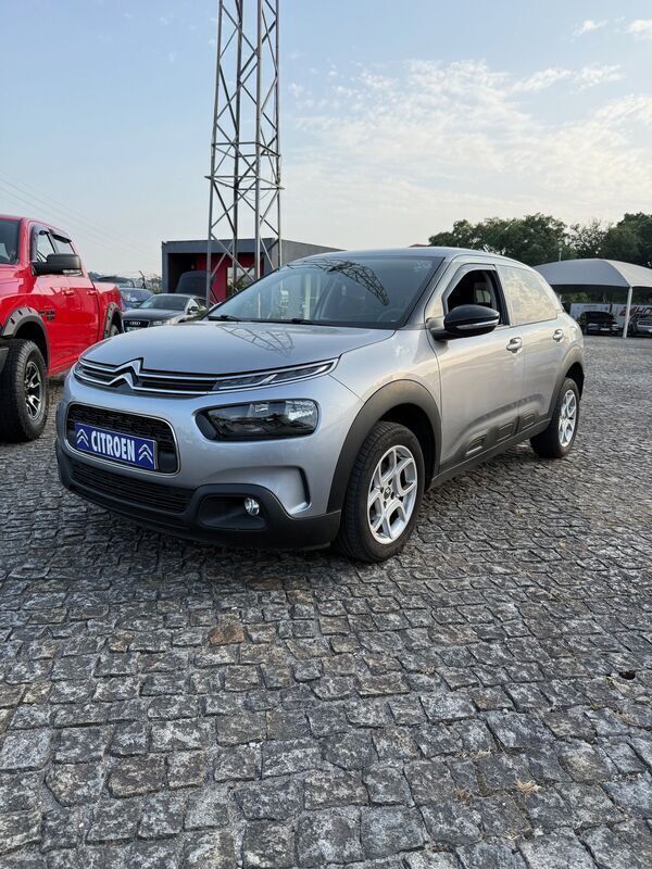 Cinza Usado 2018 Citroën C4 Business Class | € 13.450 (Preço justo) - Imagem 1/4