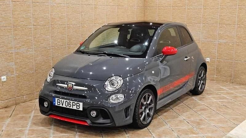 Cinzento Usado 2020 Abarth 595 Citadino | € 20.700 (Preço justo) - Imagem 1/4