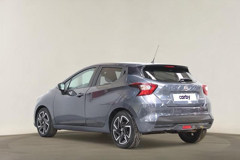 Usado Nissan Micra 92 HP (67 kW) 2022 Cinzento