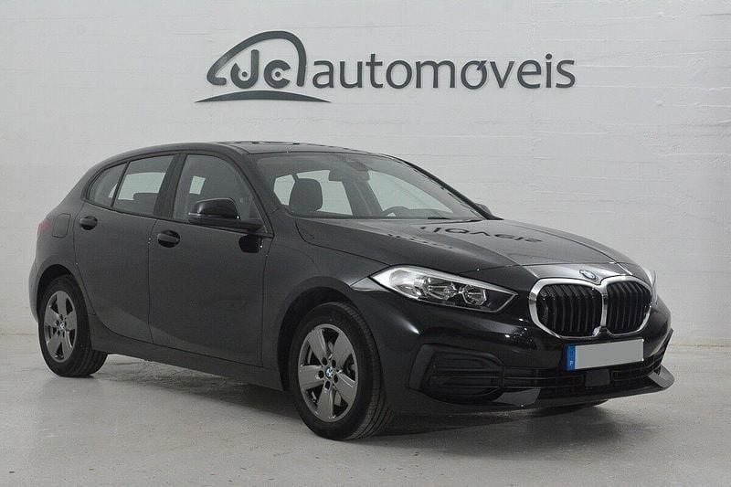 Preto Usado 2024 BMW 116 Advantage Citadino | € 28.900 (Preço justo) - Imagem 1/4