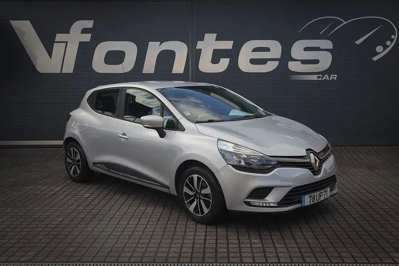 Usado Renault Clio IV LIMITED 90 HP (66 kW) 2018 Cinzento Citadino