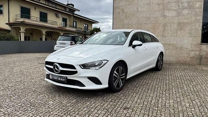 Branco Usado 2020 Mercedes CLA180 Shooting Brake Style Carrinha | € 25.950 (Preço justo) - Imagem 1/4