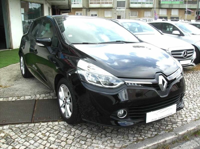 Preto Usado 2016 Renault Clio IV Citadino | € 9.950 (Preço justo) - Imagem 1/4