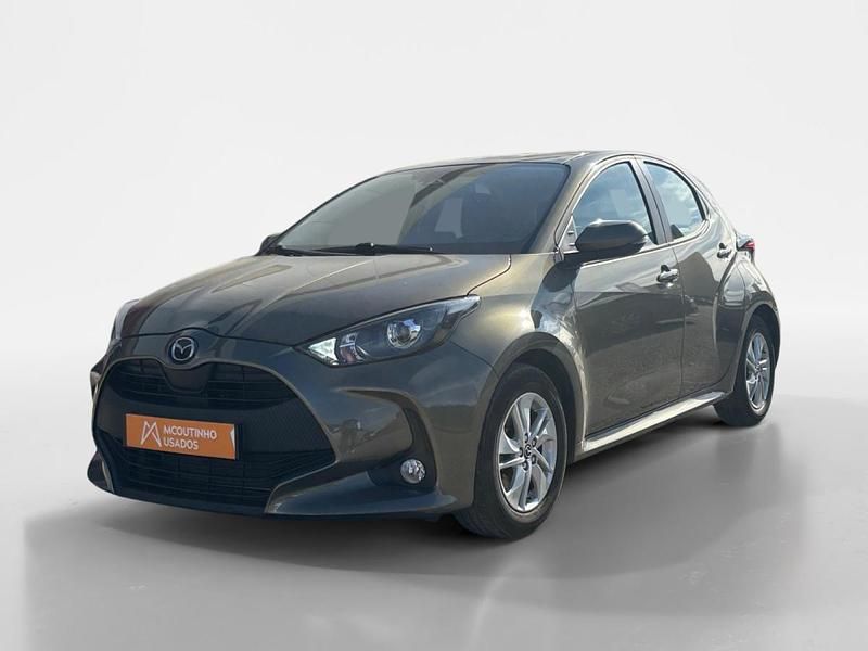 Usado Mazda 2 116 HP (85 kW) 2024 Verde Citadino