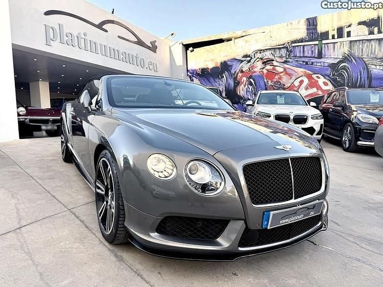 Usado Bentley Continental GT 527 HP (387 kW) 2015 Cinza Cabrios