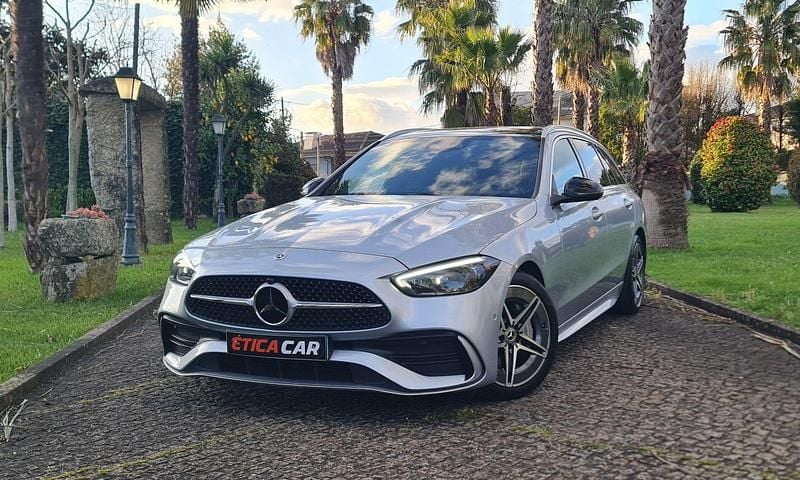 Cinza Usado 2022 Mercedes C220 AMG line Coupé | € 39.900 (Preço justo) - Imagem 1/4