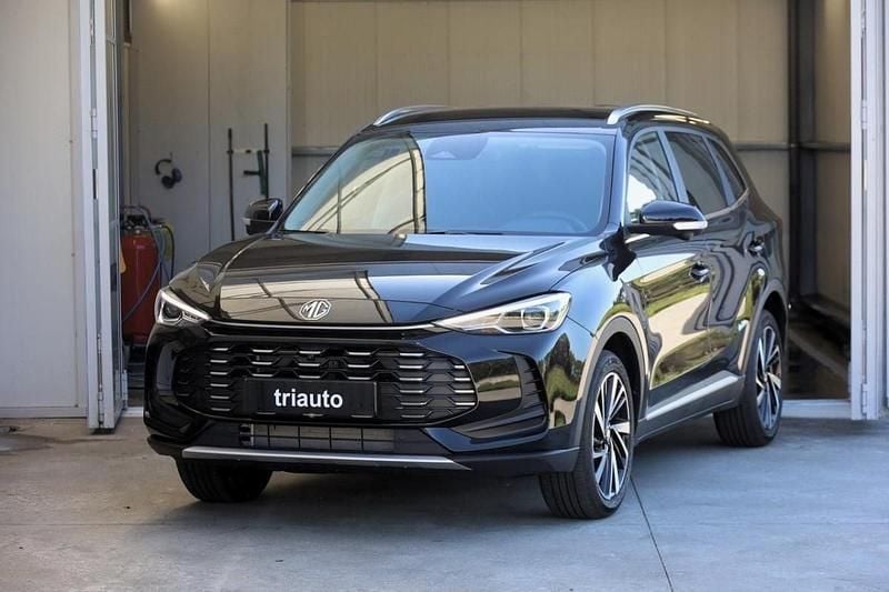 Preto Novo 2025 MG ZS Luxury Sedan | € 28.500 (Preço justo) - Imagem 1/4