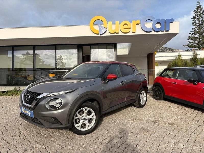 Usado Nissan Juke N-Connecta 114 HP (83 kW) 2021 Cinza SUV