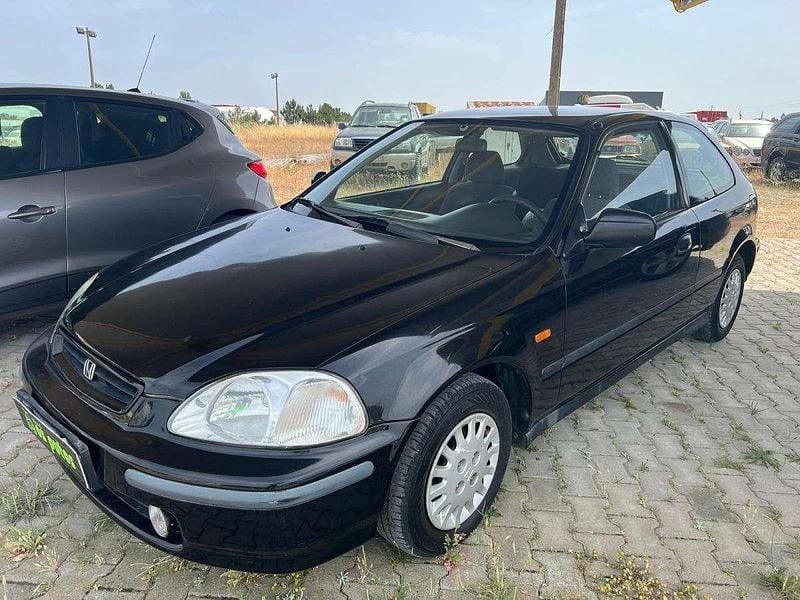 Usado Honda Civic 90 HP (66 kW) 1996 Preto
