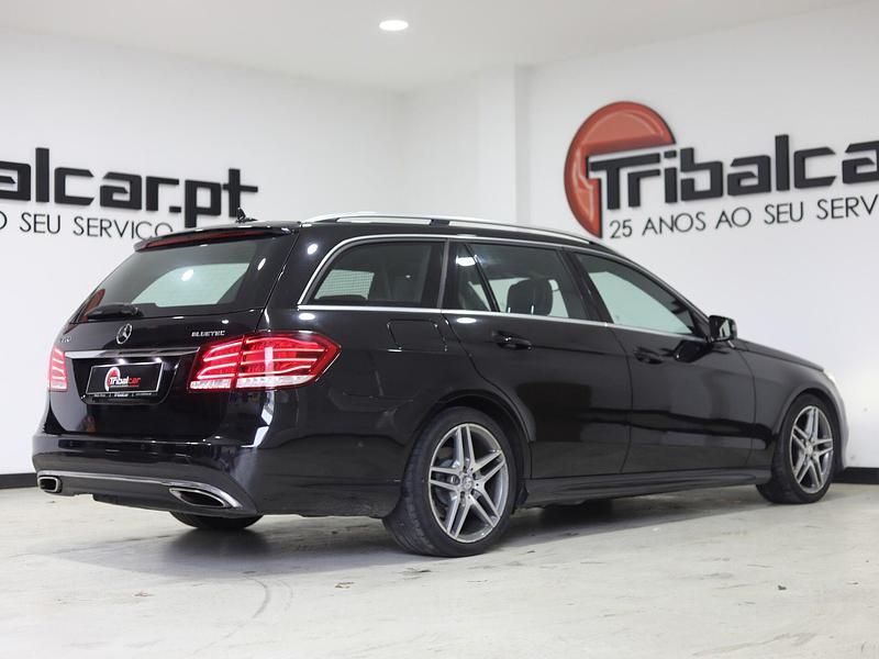 Usado Mercedes E250 Avantgarde 204 HP (150 kW) 2016 Preto Carrinha