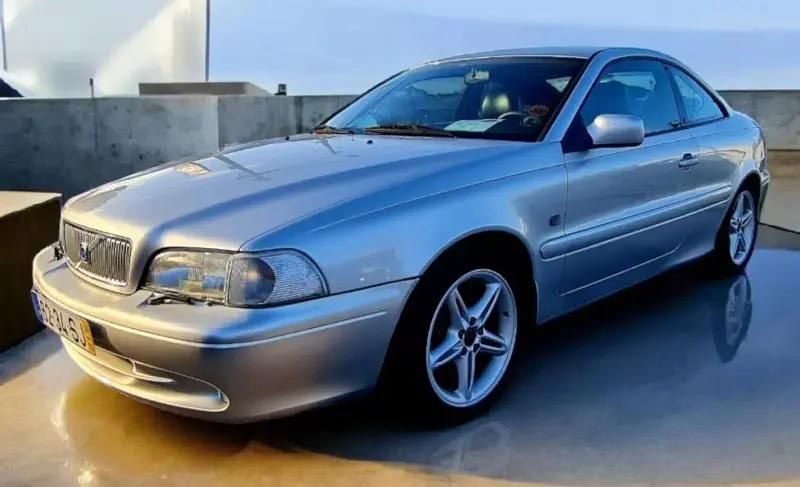 Usado Volvo C70 240 HP (176 kW) 2001 Cinza prata Coupé
