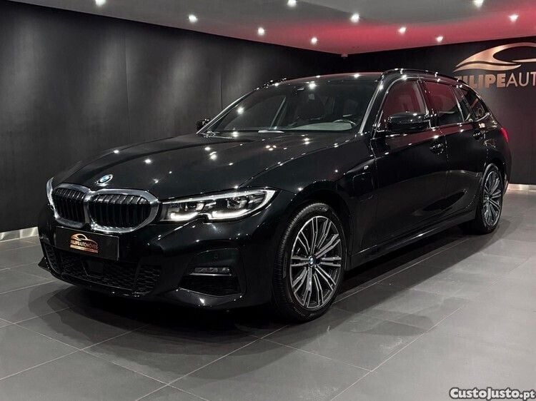 Preto Usado 2021 BMW 330e Carrinha | € 33.990 (Preço justo) - Imagem 1/1