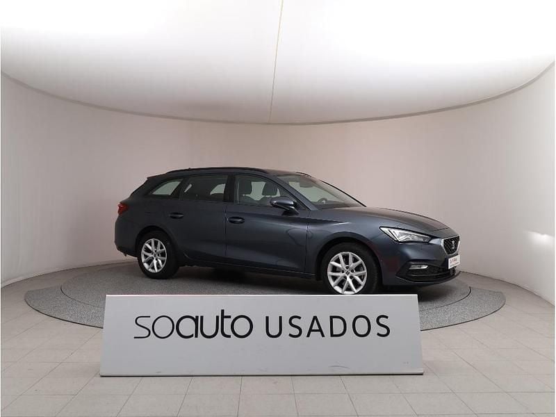 Usado Seat Leon Style 115 HP (84 kW) 2021 Cinzento escuro metalizado