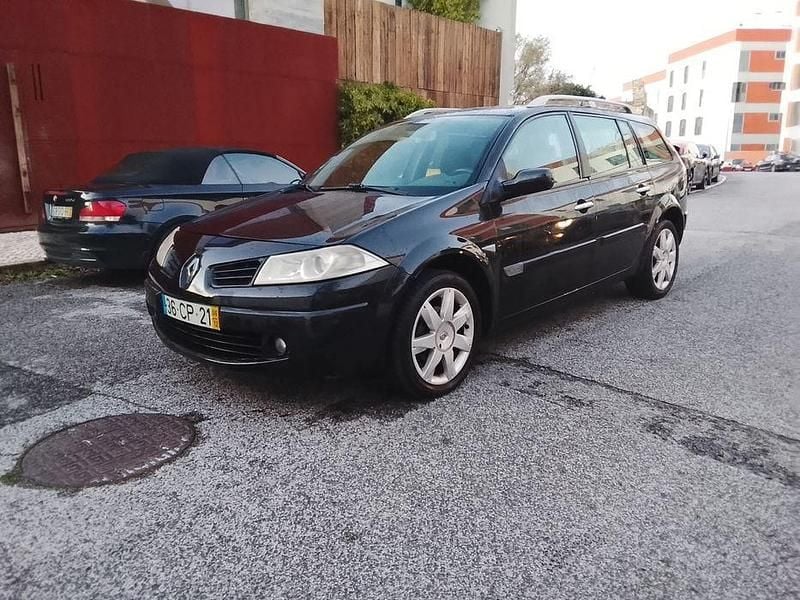 Usado 2006 Renault Mégane II Carrinha | € 1.750 (Bom preço) - Imagem 1/4