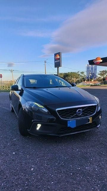 Usado 2014 Volvo V40 CC Carrinha | € 10.900 (Bom preço) - Imagem 1/4