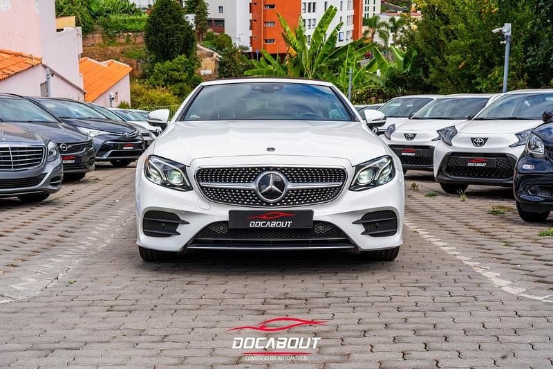 Branco Usado 2018 Mercedes E220 AMG line Cabrios | € 49.950 (Preço elevado) - Imagem 1/4