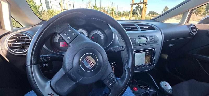 Usado Seat Leon FR 170 HP (125 kW) 2008 Preto Citadino