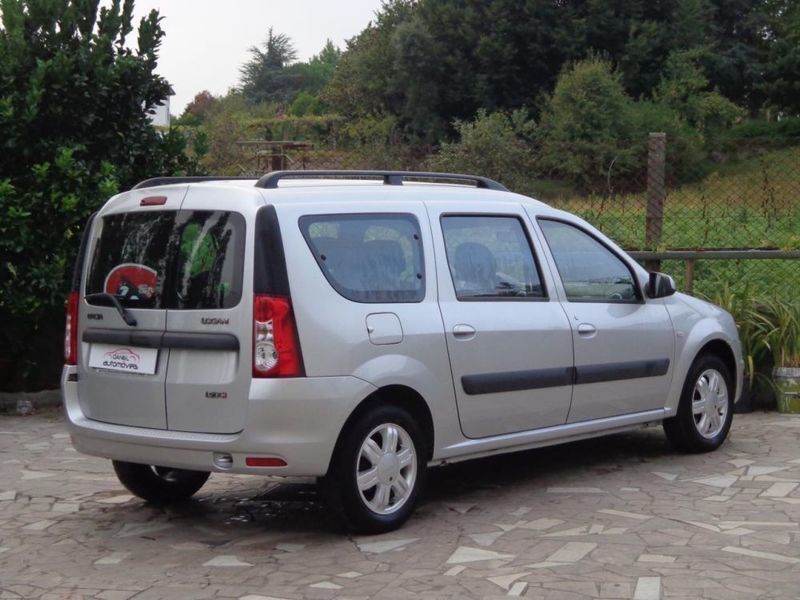 Dacia logan 7 мест