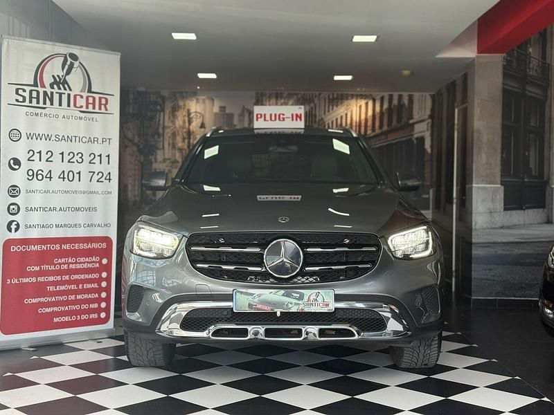 Cinza Usado 2021 Mercedes GLC300 SUV | € 34.990 (Preço justo) - Imagem 1/4