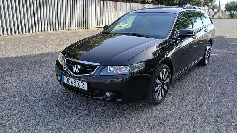 Usado 2004 Honda Accord Carrinha | € 13.500 - Imagem 1/4