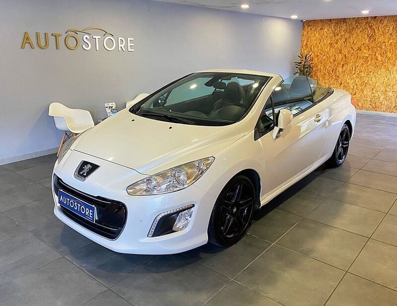Branco Usado 2012 Peugeot 308 CC Sport Cabrios | € 12.900 - Imagem 1/4
