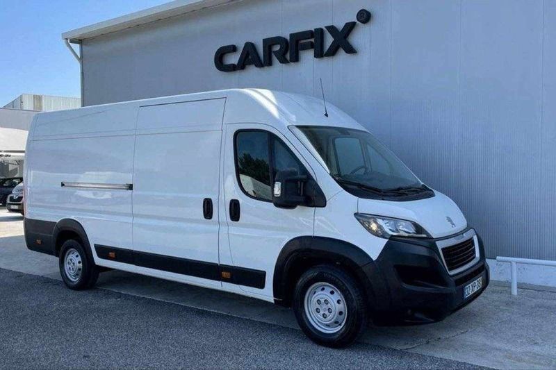 Branco Usado 2019 Peugeot Boxer Van | € 22.999 - Imagem 1/4