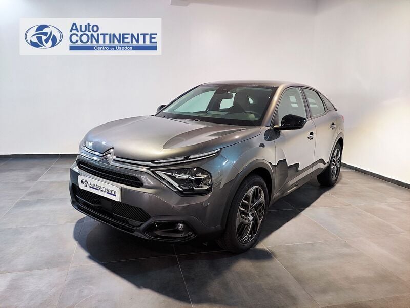Cinzento Usado 2024 Citroën C4 Feel Sedan | € 24.990 (Preço justo) - Imagem 1/4