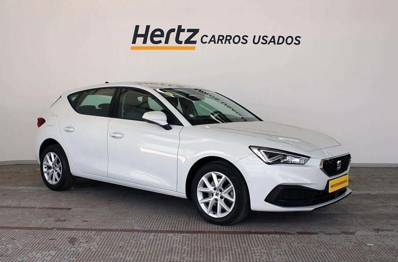 Branco Usado 2023 Seat Leon | € 18.590 (Bom preço) - Imagem 1/4