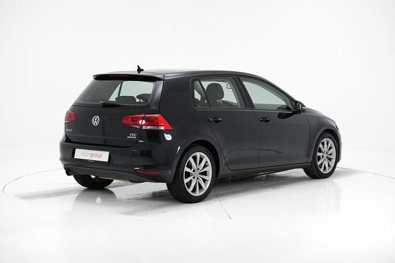 Usado VW Golf VII Highline 105 HP (77 kW) 2013 Preto Citadino